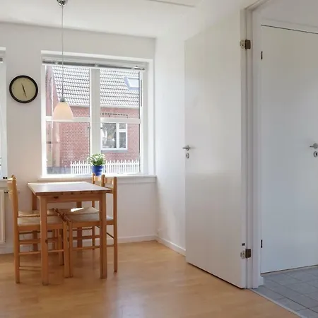 Two-bedroom Holiday In Tranekar *